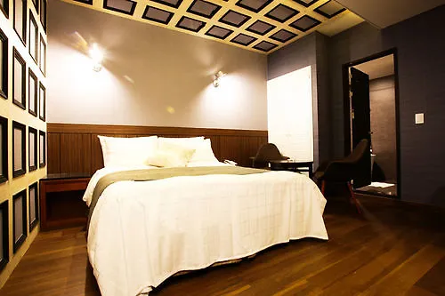 Karak Tourist Hotel Seúl Corea del Sur